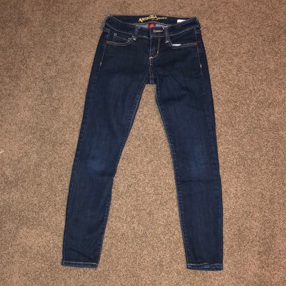 skinny jeans.